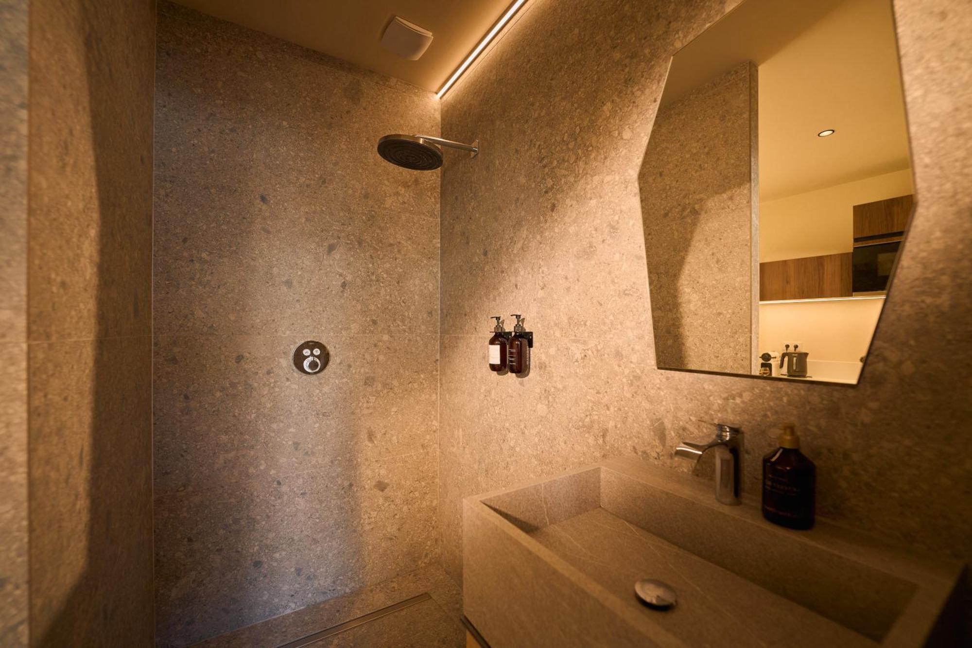 Suite Atypique - Jacuzzi Privatif En Centre Ville De Cognac Zewnętrze zdjęcie